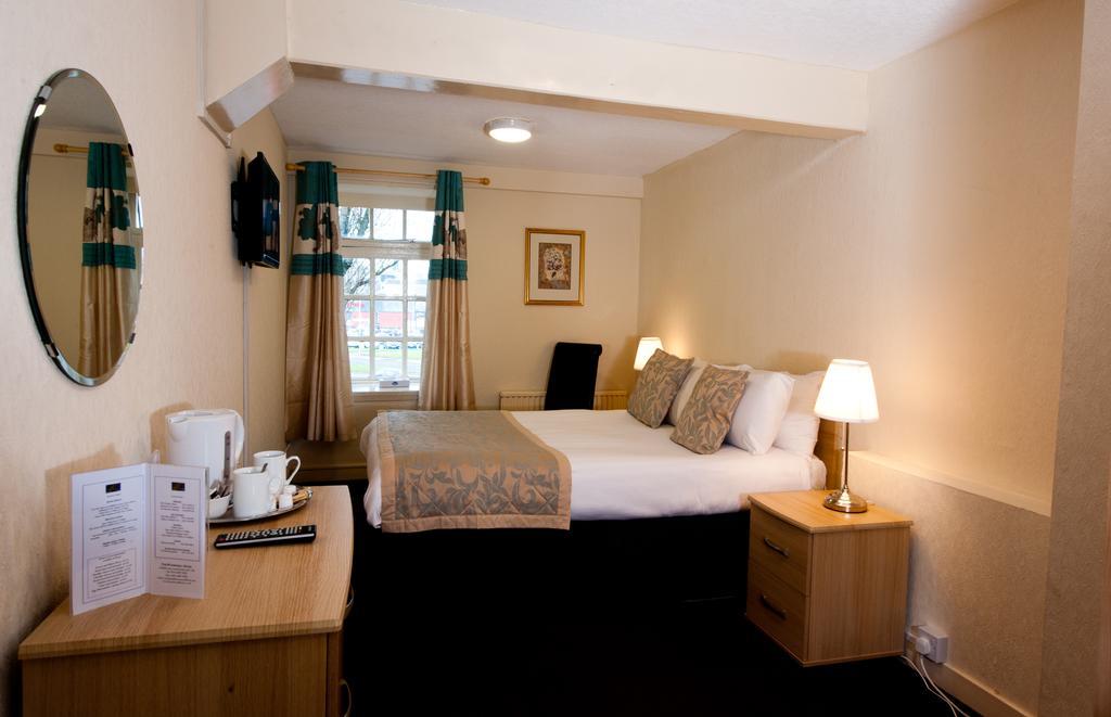 The Watermill Hotel Paisley Exterior foto